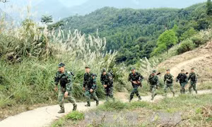 Xuân biên cương thắm tình quân dân