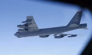 Chiến đấu cơ Su-27 Nga chặn đầu 'pháo đài bay' B-52 Mỹ trên Biển Baltic