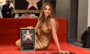 Sofia Vergara 6 lần liên tiếp là nữ diễn viên thu nhập cao nhất thế giới