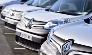 Renault nối lại sản xuất ô tô tại Nga