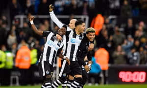 Premier League đón chào ‘Chích chòe’ trở lại