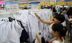 Doanh nghiệp dệt may chuyển hướng sang... thời trang đồng phục