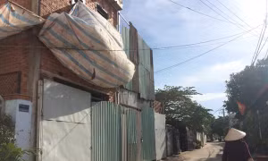TP Hồ Chí Minh: Ồ ạt xây nhà không phép tại xã Bình Hưng 