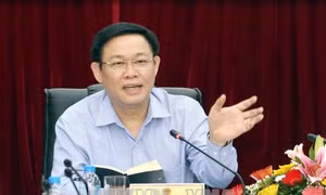 Xây dựng chính sách tiền lương trong doanh nghiệp theo cơ chế thị trường 