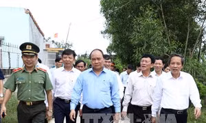 Thủ tướng Nguyễn Xuân Phúc thăm xã Đức Trạch, tỉnh Quảng Bình