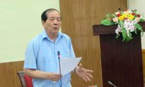 Nhà thơ Hữu Thỉnh: Văn học đề cao những mảng sáng, chỉ ra mảng tối