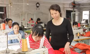 Khẳng định vai trò ngày càng cao của phụ nữ trong xã hội