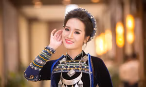Thí sinh xinh như hoa hậu vào chung kết xếp hạng Sao Mai 2017