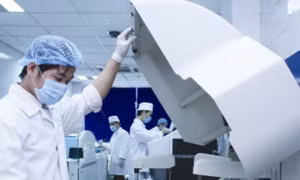 Làm văn phòng, lái xe đường dài... dễ bị giảm chất lượng 'tinh binh'