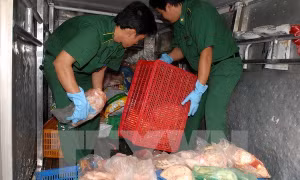 Thu mua hàng trăm cân bì lợn ôi thiu, chế biến thành bì bóng và mỡ
