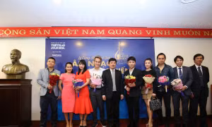 Nhạc sĩ Phó Đức Phương xúc động khi được đề cử giải Âm nhạc Cống hiến