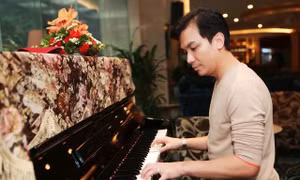 Mạnh Quỳnh giản dị chuẩn bị cho liveshow 