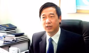 GDP giảm nhưng thu thuế tăng từ đất đai và phí, lệ phí