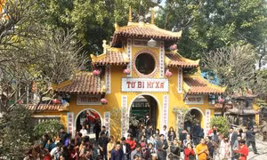 Đi chùa là để cầu bình an, không phải để ‘dâng sao, giải hạn’