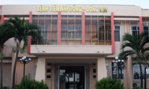 Cứu sống trẻ sơ sinh bị ngưng tim, ngưng thở do sặc vụn bánh 