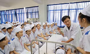 Tiếp tục đưa hơn 200 điều dưỡng, hộ lý khóa 4 đi làm việc tại Nhật Bản