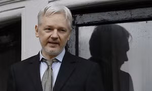 'Cha đẻ' WikiLeaks tố cáo CIA 'sáng lập' Al-Qaeda và IS
