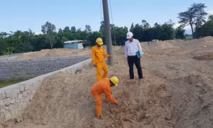 Nguy hiểm khi cố tình xây dựng cây xăng vi phạm an toàn lưới điện 