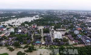 Mưa trắng trời, miền Nam Thái Lan chìm trong lũ
