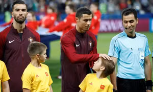 Cristiano Ronaldo chính thức xác nhận rời Confederations Cup sớm đón cặp song sinh