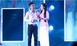 Hot: Trực tiếp Thần tượng Bolero - team Ngọc Sơn 'ra trận', Thạch Phay- Đắc Long dắt tay nhau cùng đi tiếp