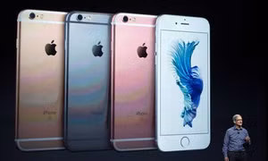 Apple phát lời xin lỗi chưa có tiền lệ sau bê bối làm chậm iPhone đời cũ