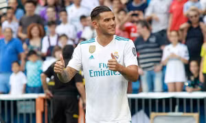 Tâng bóng lập bập, Theo Hernandez chịu sức ép từ sự nổi tiếng của Real