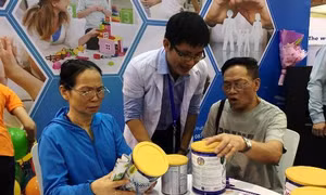 Sữa nội đổi mới để chiếm thị phần 