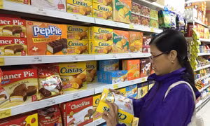 Doanh nghiệp ngoại sắp 'nuốt' trọn thị phần cửa hàng tiện lợi