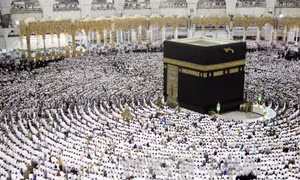 Cháy lớn tại khách sạn ở Mecca, hàng trăm người phải sơ tán