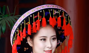 Ngắm nhìn vẻ đẹp trong sáng của Người đẹp Hoa Ban Trần Thị Phương Anh
