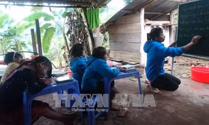 Lai Châu: Gồng mình 'gieo chữ' ở vùng cao Tà Tổng 