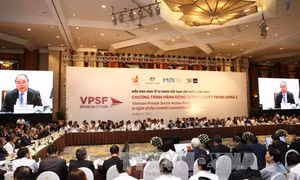 Thủ tướng Nguyễn Xuân Phúc: Doanh nghiệp tư nhân phấn đấu đóng góp 50 - 60% GDP 