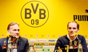 HLV Tuchel chia tay Dortmund do bất đồng với Ban lãnh đạo CLB