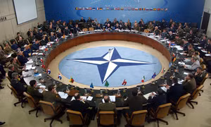 Tổng thống Mỹ ký văn bản tán thành kết nạp Montenegro vào NATO
