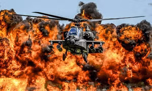 Trực thăng Apache của Mỹ thử nghiệm thành công vũ khí sát thủ mới trình làng