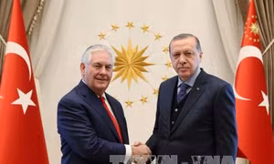 Thổ Nhĩ Kỳ đề xuất hợp tác với các lực lượng 'hợp pháp' tại Syria