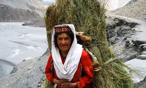 Bí mật sống khỏe, không ung thư, 60 tuổi vẫn có thể sinh con của người Hunza