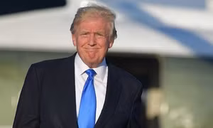 Tổng thống Trump nói gì sau khi tới Trại David