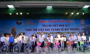 Đồng Tháp: Tuổi trẻ kiều bào tự hào về đất phương Nam