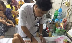 Cứu sống bé gái 4 tuổi viêm cơ tim cấp, nguy cơ ngừng thở cao