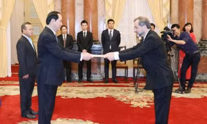 Chủ tịch nước tiếp các Đại sứ trình Quốc thư