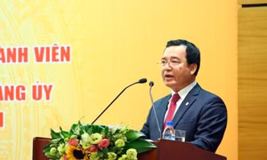 Bộ Công Thương tạm đình chỉ công tác đối với ông Nguyễn Quốc Khánh 