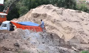 Siết chặt khai thác, giá cát tại Đồng Nai tăng cao 
