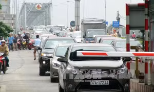 Giải tỏa bức xúc của người dân quanh các trạm thu phí 