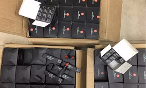 Hơn 2.000 thỏi son Hàn Quốc được mua từ... Trung Quốc
