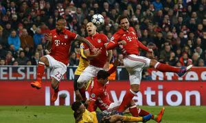 Ba bàn thắng trong vòng 10 phút, Bayern Munich nhận chìm Arsenal