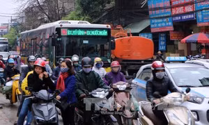 Đề xuất phương án giảm ùn tắc nút giao Pháp Vân 
