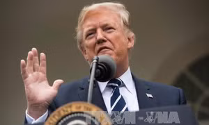 Tổng thống Trump 'khai tử' Obamacare 