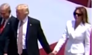 Giải mã hành động không chịu nắm tay chồng của Đệ nhất Phu nhân Melania Trump